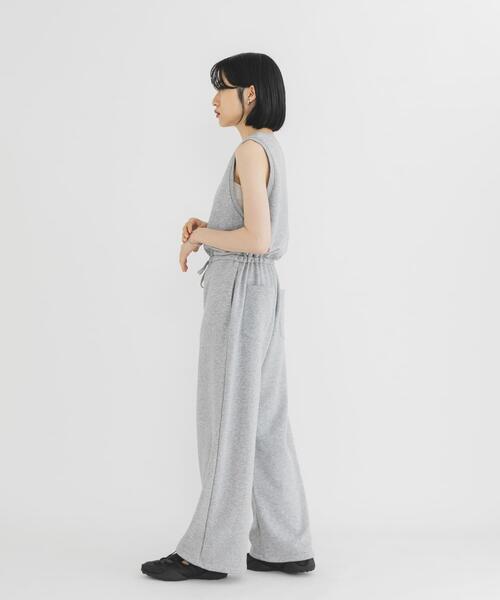 KBF(ケイビーエフ)の「スウェットオールインワン(その他パンツ・レディース・グレー系その他/ブラウン・ONE)」の5枚目の写真