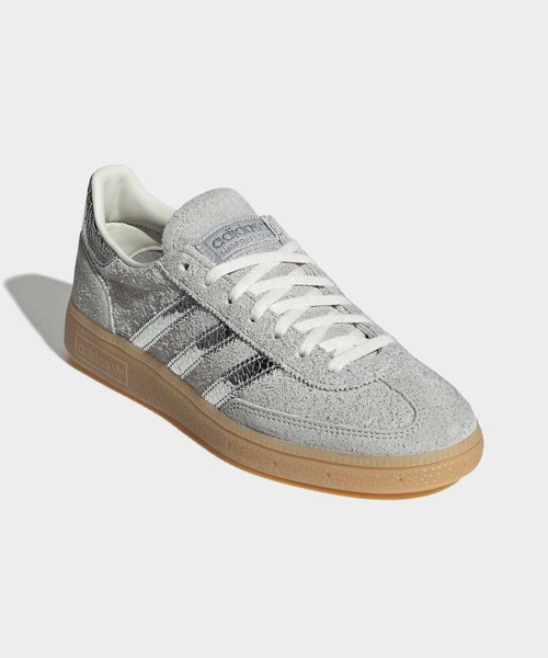 adidas（アディダス）の「ハンドボール スペツィアル シューズ / HANDBALL SPEZIAL SHOES / アディダスオリジナルス adidas Originals（スニーカー・レディース・グレー・30.0cm/26.0cm/29.5cm/29.0cm/25.5cm/22.5cm/22.0cm/25.0cm/24.0cm/24.5cm/23.0cm/23.5cm/27.0cm/26.5cm/27.5cm/28.0cm/28.5cm）」の4枚目の写真