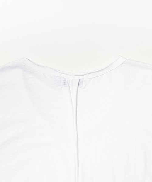 MASSNOUN(マスノウン)の「Uネックスラブカットディバイドスリーブレス MSSSV001-WT(Tシャツ/カットソー・レディース・その他・LARGE/MEDIUM)」の5枚目の写真