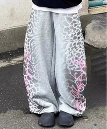 .KOM（ドットコム）の「『.KOM/ドットケーオーエム』レオパードワイドパンツ 【CN】（スウェットパンツ）」