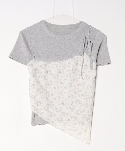 Chick(チック)の「花柄レース半袖ニットトップス 夏物 夏服(Tシャツ/カットソー・レディース・ピンク/サックスブルー/アッシュグレー/ブラック・FREE)」の2枚目の写真