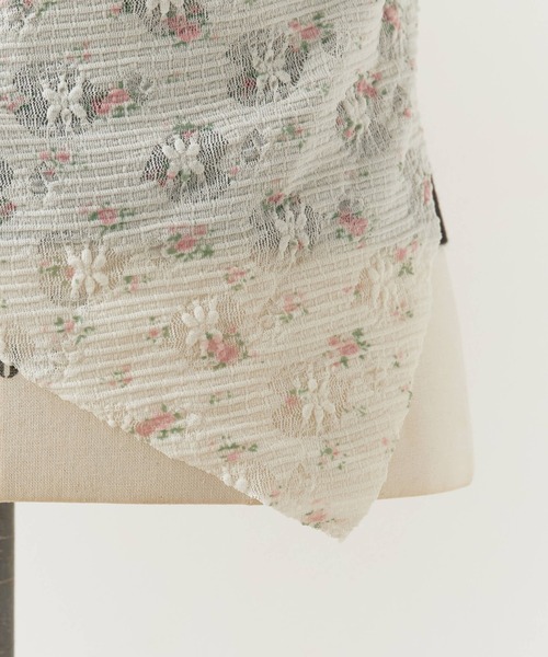 Chick(チック)の「花柄レース半袖ニットトップス 夏物 夏服(Tシャツ/カットソー・レディース・ピンク/サックスブルー/アッシュグレー/ブラック・FREE)」の10枚目の写真