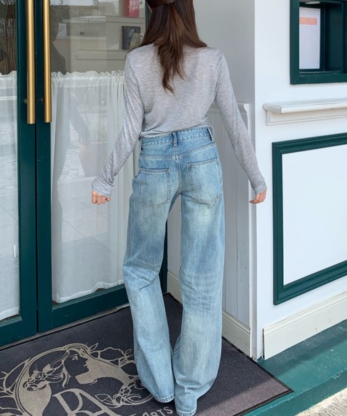 CHUN CHUN NOTES(チュンチュンノーツ)の「26AW/ヴィンテージウォッシュ ワイドストレート ローライズデニムパンツ(デニムパンツ・レディース・サックスブルー・L/M/S)」の12枚目の写真