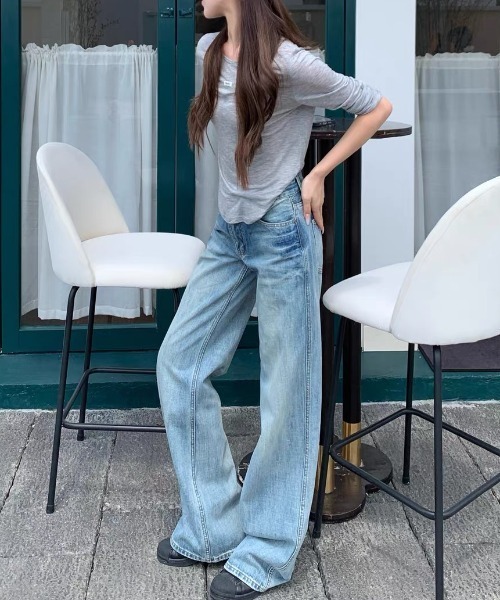 CHUN CHUN NOTES(チュンチュンノーツ)の「26AW/ヴィンテージウォッシュ ワイドストレート ローライズデニムパンツ(デニムパンツ・レディース・サックスブルー・L/M/S)」の13枚目の写真