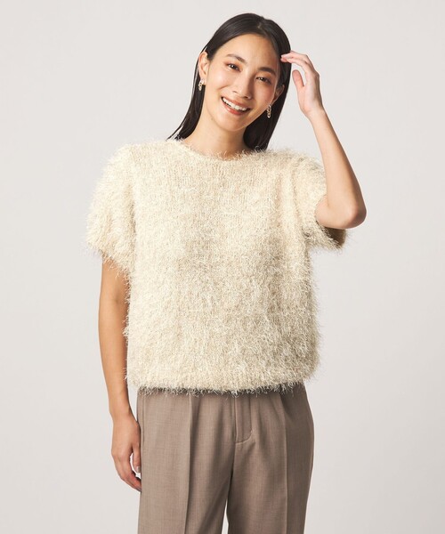 A DAY IN THE LIFE UNITED ARROWS(アデイインザライフユナイテッドアローズ)の「ラメ フェザー ショートスリーブニット <A DAY IN THE LIFE>(ニット/セーター・レディース・ナチュラル/グレー系・FREE)」の2枚目の写真