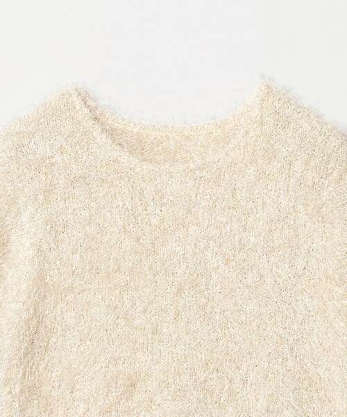 A DAY IN THE LIFE UNITED ARROWS(アデイインザライフユナイテッドアローズ)の「ラメ フェザー ショートスリーブニット <A DAY IN THE LIFE>(ニット/セーター・レディース・ナチュラル/グレー系・FREE)」の5枚目の写真