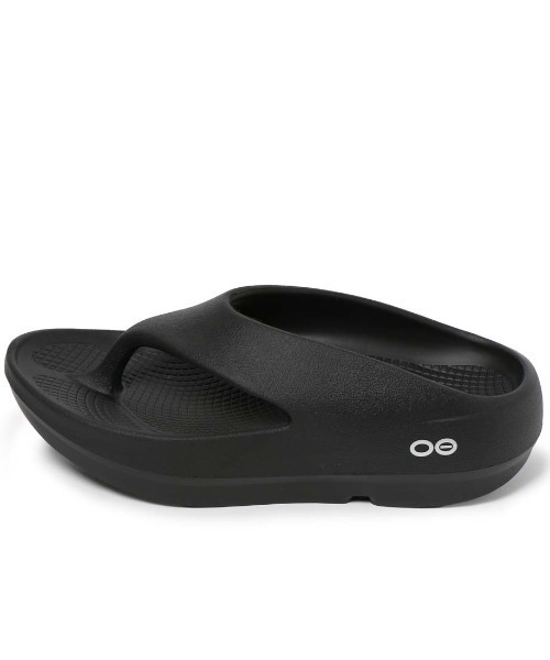 OOFOS(ウーフォス)の「ウーフォス OOFOS OOriginal+ Black(サンダル・メンズ・ブラック・25.0cm/29.0cm)」の1枚目の写真