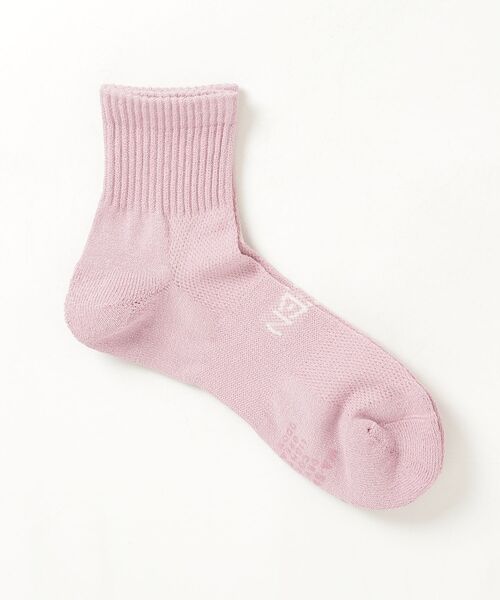 KEEN（キーン）の「WA-SHI SOCKS QUARTER / ワシ ソックス クウォーター（ソックス/靴下・レディース・ベビーピンク・L/M/S）」の2枚目の写真