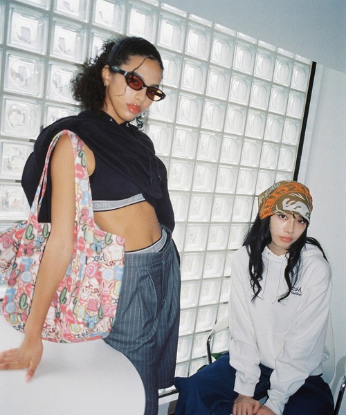 X-girl(エックスガール)の「X-girl x COOKIEBOY SWEAT HOODIE(パーカー・レディース・ホワイト/ブラック・M/S/L)」の4枚目の写真