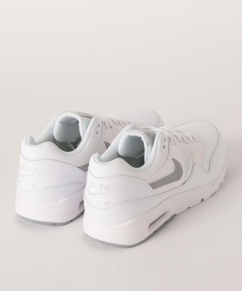 NIKE(ナイキ)の「NIKE(ナイキ) ウィメンズ エアマックス1 ウルトラエッセンシャル(スニーカー・レディース・ホワイト/ブラック・25cm/23cm/23.5cm/24cm/24.5cm)」の6枚目の写真