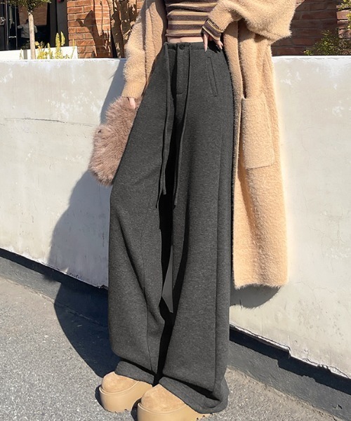 FLINEA(フリネア)の「ハイウエストリボンフリースフレアパンツ(その他パンツ・レディース・チャコールグレー/グレー/ライトベージュ・FREE)」の5枚目の写真