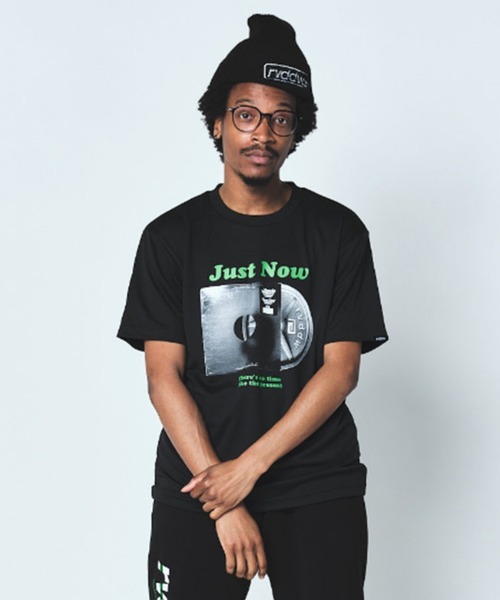 reversal.dogi.design.works(リバーサル・ドーギ・デザイン・ワークス)の「<reversal/リバーサル>MUSCLE VINYL DRY TEE(Tシャツ/カットソー・メンズ・ブラック/ホワイト・XL/L/M)」の2枚目の写真