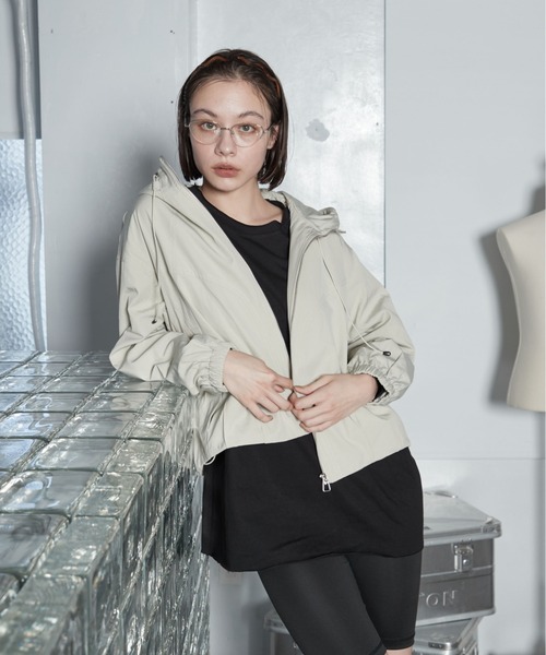 OFROOM(オフルーム)の「【2026秋冬新作】Light Hood Jacket|ライトフードジャケット(ブルゾン・レディース・ライトベージュ/ブラウン・FREE)」の17枚目の写真