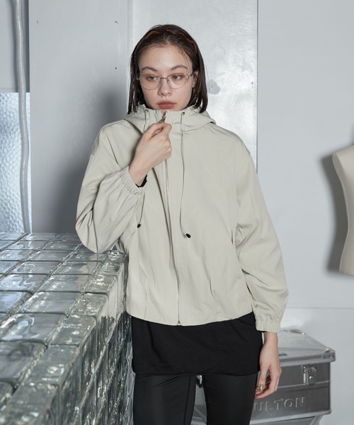 OFROOM(オフルーム)の「【2026秋冬新作】Light Hood Jacket|ライトフードジャケット(ブルゾン・レディース・ライトベージュ/ブラウン・FREE)」の21枚目の写真