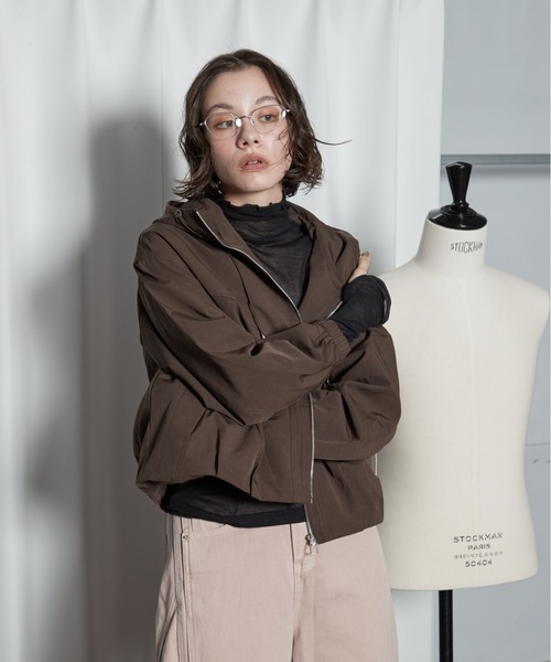 OFROOM(オフルーム)の「【2026秋冬新作】Light Hood Jacket|ライトフードジャケット(ブルゾン・レディース・ライトベージュ/ブラウン・FREE)」の3枚目の写真