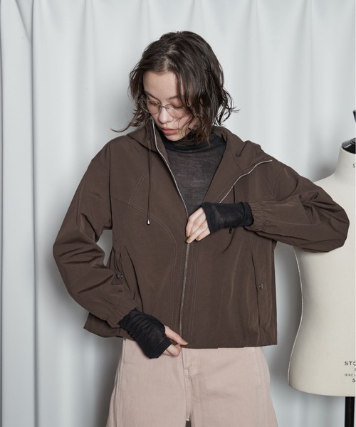 OFROOM(オフルーム)の「【2026秋冬新作】Light Hood Jacket|ライトフードジャケット(ブルゾン・レディース・ライトベージュ/ブラウン・FREE)」の6枚目の写真