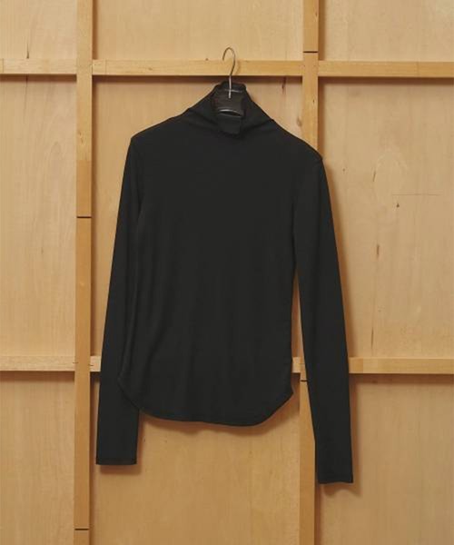 TODAYFUL（トゥデイフル）の「[TODAYFUL/トゥデイフル]Soft Fraise Turtleneck Tops/ソフトフライスタートルネックトップス（Tシャツ/カットソー・レディース・ダークグレー/アイボリー・FREE）」の11枚目の写真