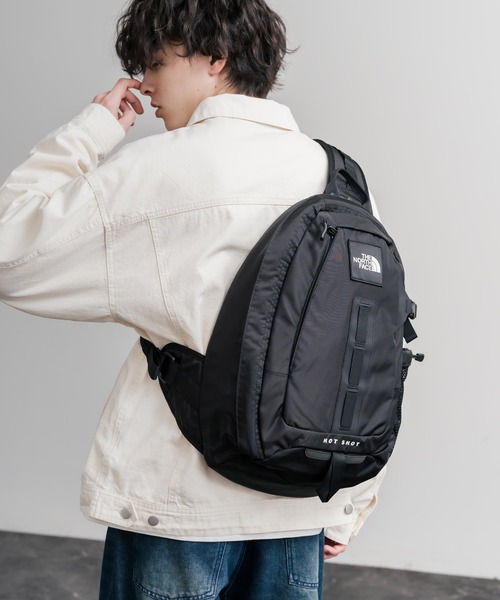 THE NORTH FACE(ザノースフェイス)の「THE NORTH FACE ザ・ノースフェイス HOT SHOT SLING ホットショットスリングバッグ/A4収納ワンショルダーバッグ(ショルダーバッグ・メンズ・ダークブラウン/ブラック・FREE)」の10枚目の写真