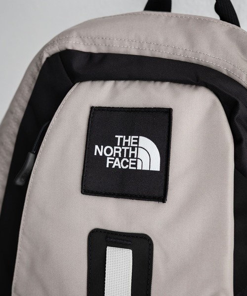 THE NORTH FACE(ザノースフェイス)の「THE NORTH FACE ザ・ノースフェイス HOT SHOT SLING ホットショットスリングバッグ/A4収納ワンショルダーバッグ(ショルダーバッグ・メンズ・ダークブラウン/ブラック・FREE)」の20枚目の写真