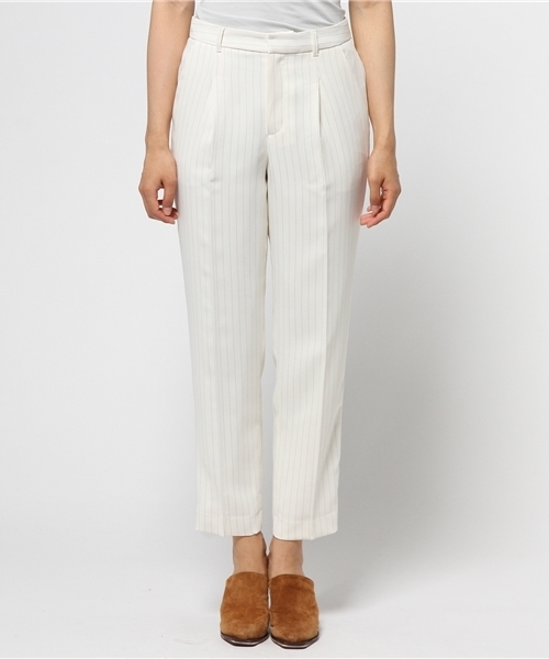 ELFORBR(エルフォーブル)の「ピンストライプタックパンツWHT(その他パンツ・レディース・ホワイト・36/38)」の8枚目の写真