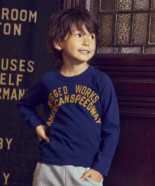 RUGGEDWORKS(ラゲッドワークス)の「カチオンラグランロングTシャツ(Tシャツ/カットソー・キッズ・ネイビー/ブラウン/グレー/チャコールグレー・110cm/140cm/120cm/90cm/130cm/100cm/80cm)」の2枚目の写真