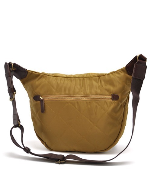 CLEDRAN（クレドラン）の「【キルティングナイロン×本革】CL2147 ROTA BODY BAG L（ショルダーバッグ・レディース・ベージュ/グリーン系その他/ネイビー/ゴールド/ブラウン系カモフラージュ/ブラック/オリーブ/ライトブラウン・FREE）」の12枚目の写真