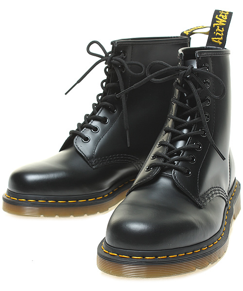 BEAMS（ビームス）の「Dr.Martens / 8HOLE（ブーツ・メンズ・ブラック/ワイン・7/8/9/10）」の2枚目の写真