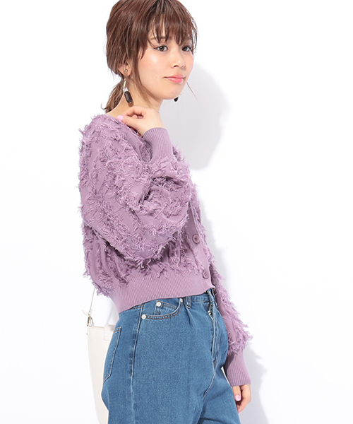 natural couture(ナチュラルクチュール)の「ふさふさニットカーディガン(カーディガン/ボレロ・レディース・ナチュラル/ネイビー/パープル系その他・FREE)」の8枚目の写真