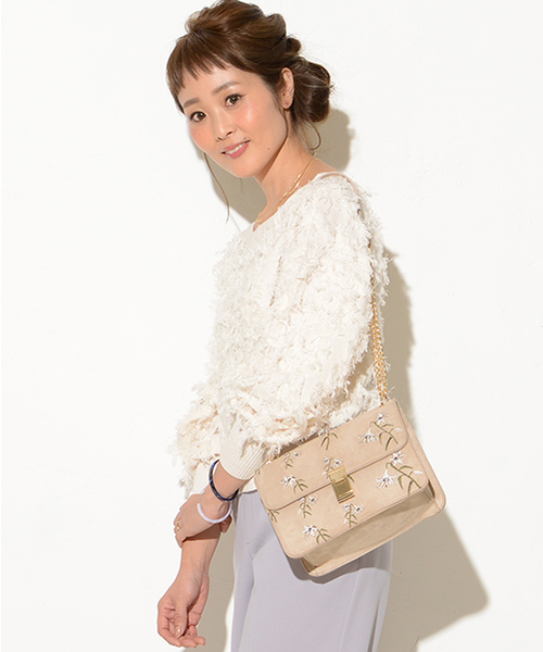 natural couture(ナチュラルクチュール)の「ふさふさニットカーディガン(カーディガン/ボレロ・レディース・ナチュラル/ネイビー/パープル系その他・FREE)」の21枚目の写真