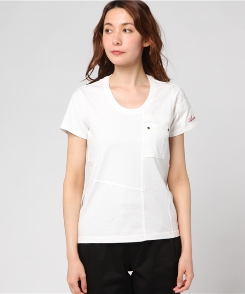 AVIREX（アヴィレックス）の「avirex/ アヴィレックス/ S/S TIERED POCKET TEE/ ティアード ポケット ティーシャツ（Tシャツ/カットソー・レディース・オフホワイト/マスタード/ネイビー/エメラルド・SMALL/MEDIUM/LARGE）」の5枚目の写真