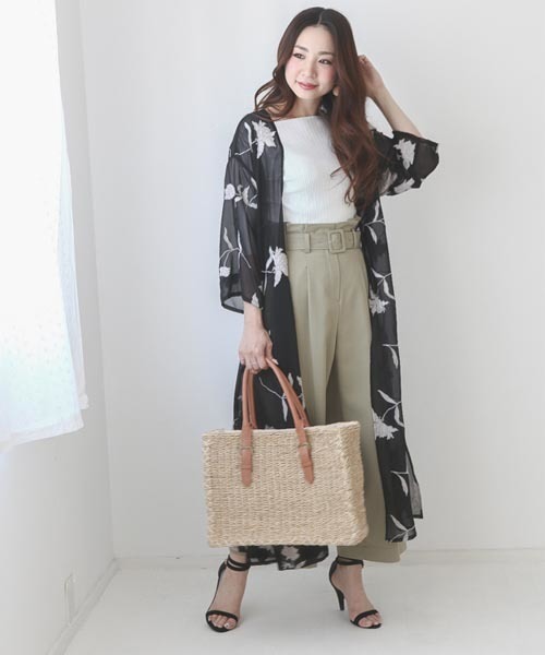 MERCURYDUO(マーキュリーデュオ)の「【コラボ】AiryLeafプリントロングガウン(カーディガン/ボレロ・レディース・ブラック/ベビーピンク/ライトブルー/オフホワイト・FREE)」の11枚目の写真