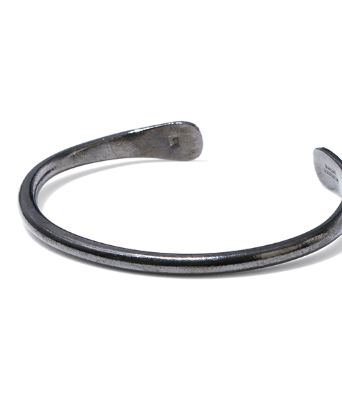 ナンバーナイン　ブラックレザーダブルバングル 2026年最新】ナンバーナイン スタッズ ブレスの人気アイテム - メルカリ