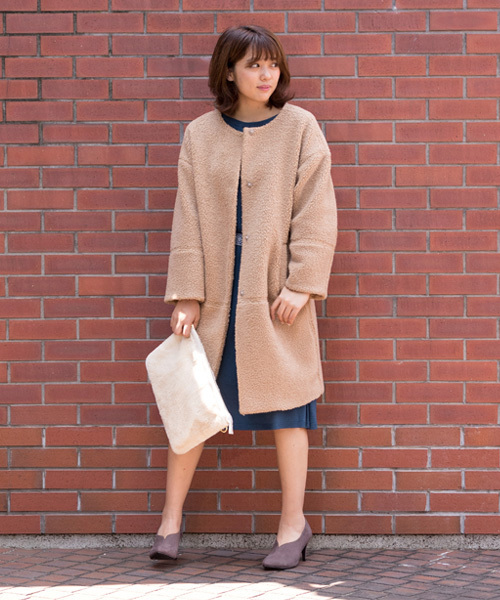 NATURAL BEAUTY BASIC（ナチュラルビューティーベーシック）の「◆ライトウォームボアコート（その他アウター・レディース・グレー/ベージュ・MEDIUM/SMALL）」の16枚目の写真