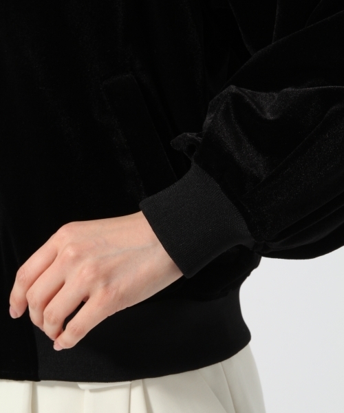 GLOBAL WORK(グローバルワーク)の「ベロアシシュウブルゾン/757153(ブルゾン・レディース・ブラック/グリーン・MEDIUM/LARGE)」の8枚目の写真