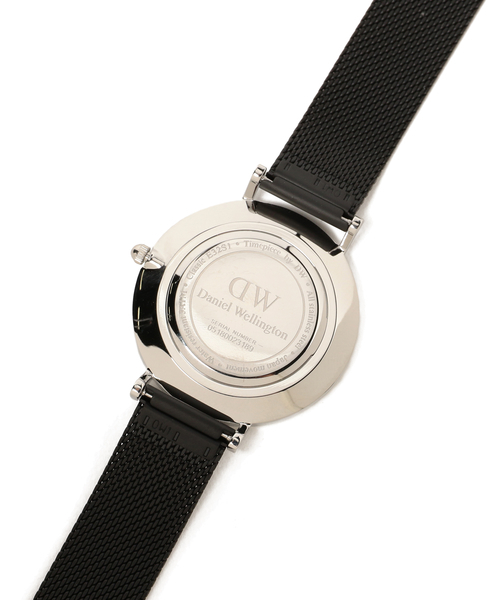 Daniel Wellington(ダニエルウェリントン)の「【WEB限定】DANIEL WELLINGTON / CLASSIC PETITE "ASHFIELD" 32mm(アナログ腕時計・レディース・ピンク/シルバー・ONE SIZE)」の15枚目の写真