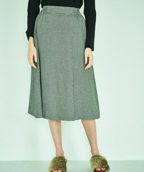 AMERICAN HOLIC(アメリカンホリック)の「チェックフレアスカート(スカート・レディース・その他/ハウンドトゥース/ブラック系その他・FREE)」の1枚目の写真