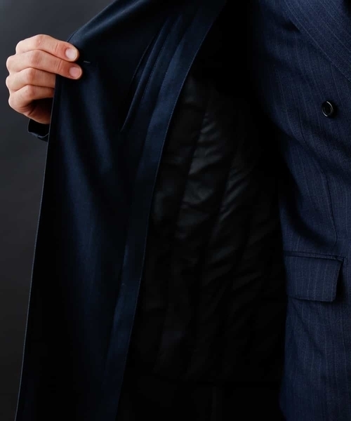 MICHEL KLEIN HOMME (ミッシェルクランオム)の「へリンボンボンディングコート(トレンチコート・メンズ・ネイビー/グレー・SMALL/MEDIUM/LARGE/X-LARGE/XX-LARGE/46/44/52/51/48)」の7枚目の写真