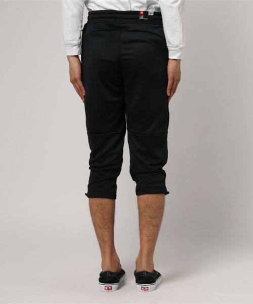 UNDER ARMOUR（アンダーアーマー）の「メンズ トレーニング七分丈