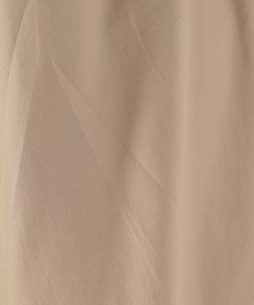 BAYFLOW（ベイフロー）の「GOOD PRICE／バックサテンワイドパンツ（その他パンツ・レディース・ベージュ/ブルー/カーキ・MEDIUM/SMALL）」の17枚目の写真