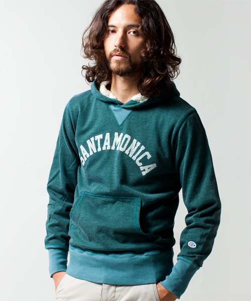 NANO universe（ナノユニバース）の「チャンピオン別注ボアフーディー（パーカー・メンズ・グリーン/ネイビー/ボルドー・SMALL/MEDIUM/LARGE）」の2枚目の写真