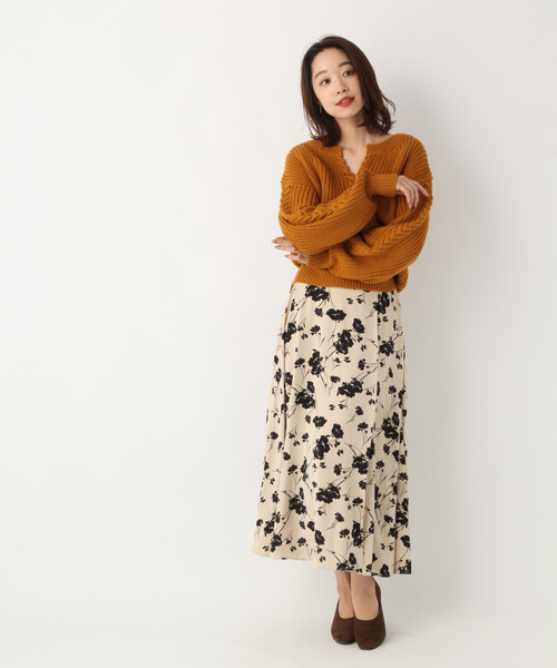 A part by（アパートバイ）の「ハナガラタックスカート　814864（スカート・レディース・ブラック系その他/ベージュ系その他/グリーン系その他・MEDIUM/LARGE）」の11枚目の写真