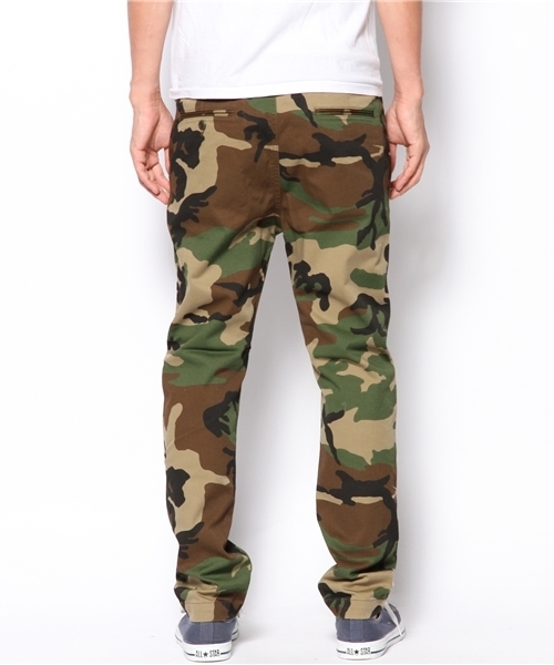 BEAMS（ビームス）の「BEAMS / カモフラージュ柄 ストレッチテーパードチノ（チノパンツ・メンズ・その他1/その他2・SMALL/MEDIUM/LARGE/X-LARGE）」の4枚目の写真