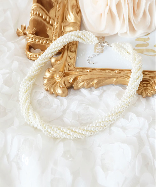 DRESS STAR�i�h���X �X�^�[�j�́u�˂���f�U�C���X���[��(����)�p�[���V���[�g�l�b�N���X�i�l�b�N���X�j�v�b�A�C�{���[