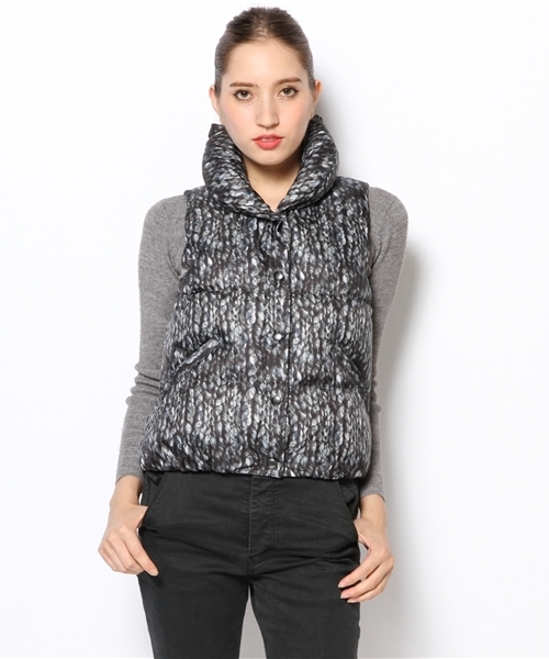 603（ロクマルサン）の「603 ニット柄プリントダウンベスト（ダウンベスト・レディース・ベージュ/ダークグレー・FREE）」の14枚目の写真