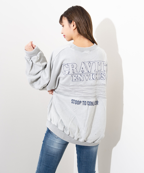 ROGER AND RAW（ロジャーアンドロウ）の「Roger＆Raw/Back JQクルーBIGスウェット（スウェット・レディース・スミクロ/グレー/ベージュ/カーキ/ブルー・M）」の2枚目の写真