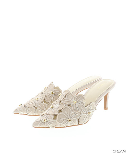 RANDA（ランダ）の「フラワーカッティングミュールパンプス（パンプス・レディース・ブラック/イエロー/クリーム・LL/S/M/L）」の4枚目の写真