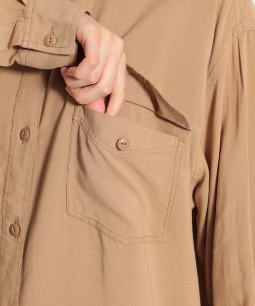 niko and...（ニコアンド）の「ミリタリーワイドシャツ（シャツ/ブラウス・レディース・ブラック/ベージュ/カーキ・MEDIUM/LARGE）」の7枚目の写真