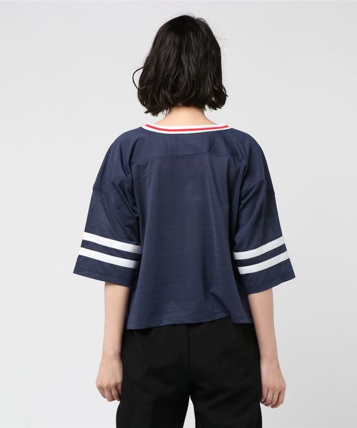 Champion（チャンピオン）の「チャンピオン MESH FOOTBALL SHIRT（Tシャツ/カットソー・レディース・ネイビー/ホワイト・M/L）」の4枚目の写真