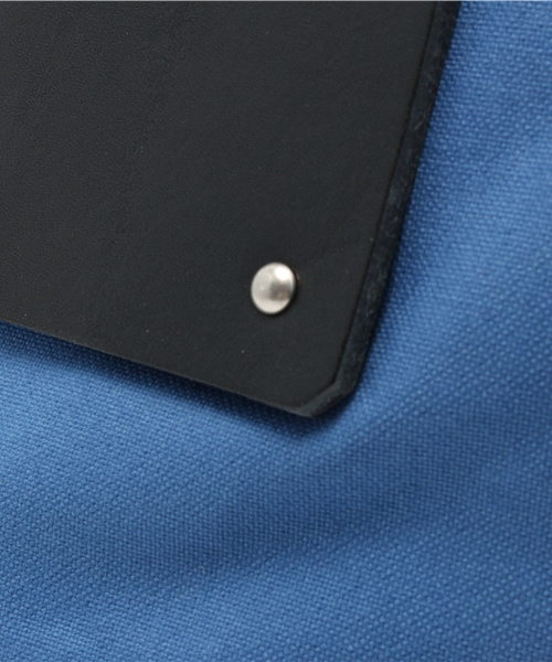 CAMPER(カンペール)の「CAMPER by MIKE ABELSON プレーントートM(トートバッグ・レディース・ブルー・FREE)」の8枚目の写真