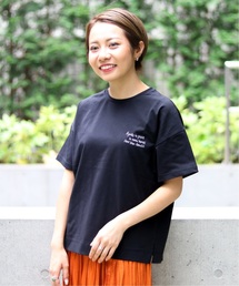 ハンドライク刺繍TEE